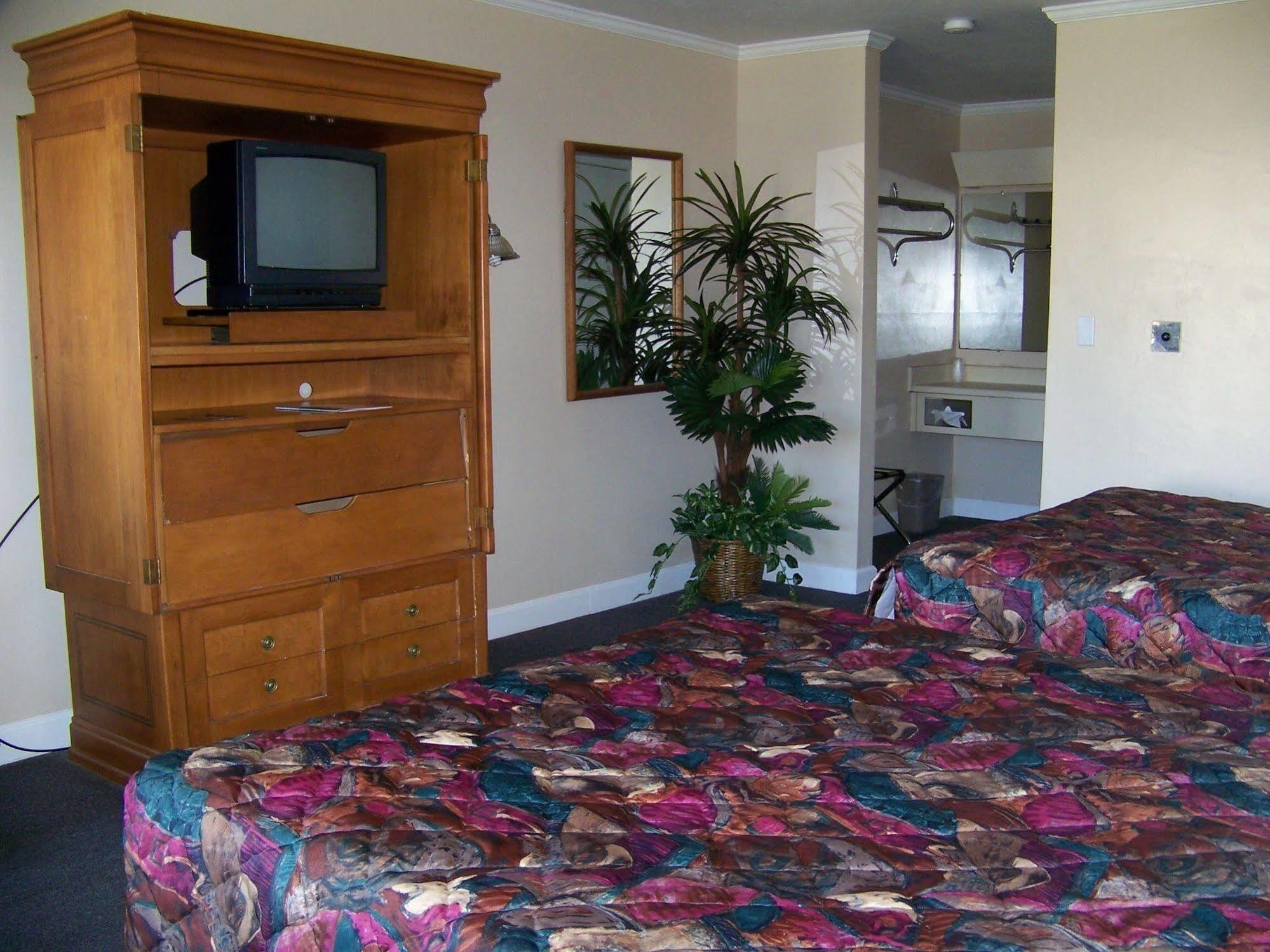 Emerald Sands Inn Milton Extérieur photo